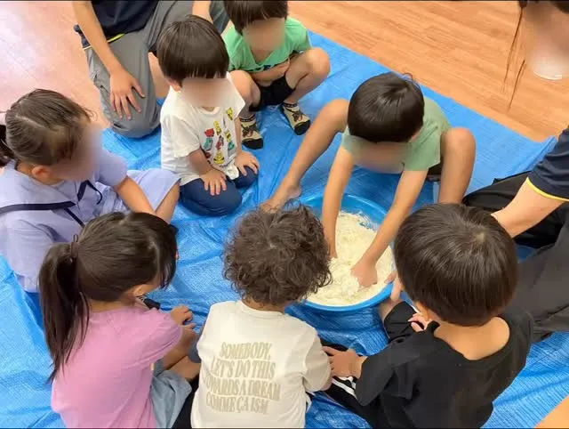 （集団活動）粘土遊びをしました！